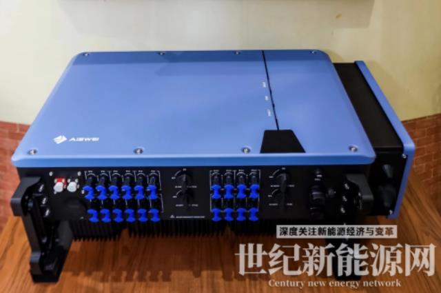 榮譽不斷!愛士惟斬獲“2022中國屋頂光儲逆變器影響力品牌”獎