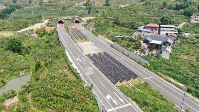 全國首個“交通全場景友好型”分布式光儲項目在四川成功并網運行