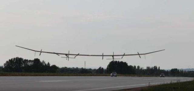 國(guó)產(chǎn)大型太陽能無人機(jī)首飛成功！