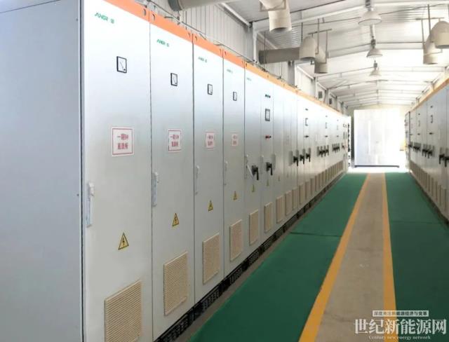 格爾木十年電站實證:陽光逆變,年均多發電1.52%!