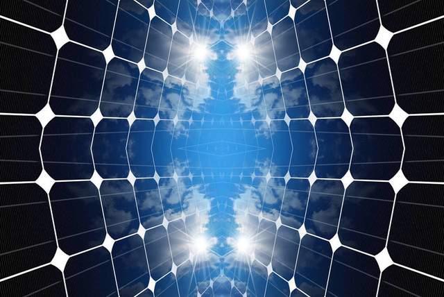 光伏銀漿為光伏電池金屬電極核心，預2022年國產銀漿占比有望達65%