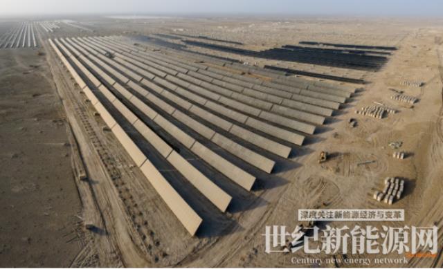 塔里木油田建成首個百兆瓦級光伏發電基地