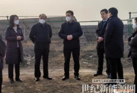 山西絳縣副縣長申東明督導調研光伏發電項目建設情況