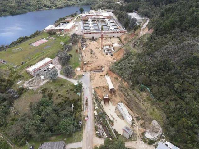 哥倫比亞丨中國電建兩連簽!