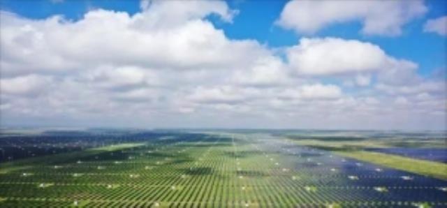 402MW！聚晟再中標大基地項目