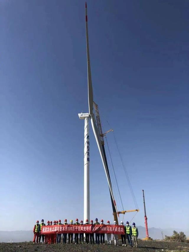 中核華興承建的新疆首個“風光火儲”清潔能源基地項目成功并網發電