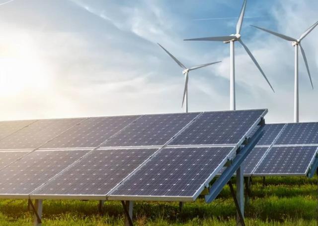 2022年全球風光發電創新高,能源轉型轉折點或已到來