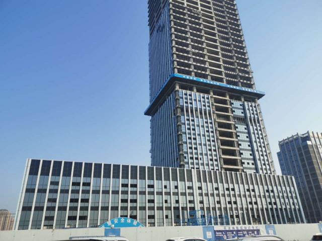 展會直擊丨鈣鈦礦商用光伏產品高能來襲,極電光能引爆SNEC
