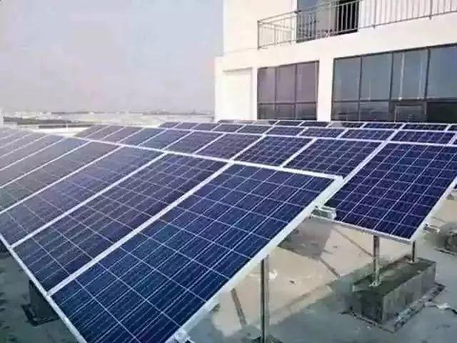 【權威報道】村主任帶領村民建光伏增收10萬元，表示還要再擴建！