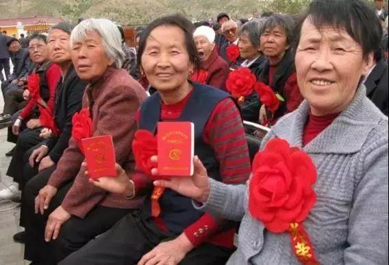 重磅 | 農村戶口值錢了!裝了光伏發電站之后更值錢! 重磅 | 農村戶口值錢了!裝了光伏發電站之后更值錢!