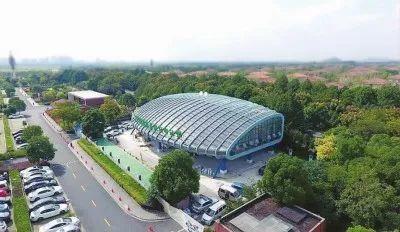 新能源汽車大變革時代到來，太陽能充電站嶄露頭角