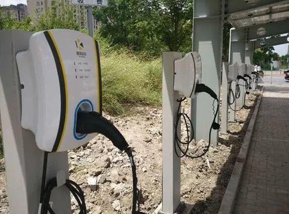 新能源汽車大變革時代到來，太陽能充電站嶄露頭角