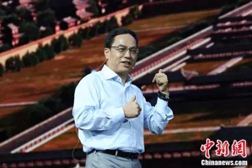 讀懂漢能李河君：冒進(jìn)？還是遠(yuǎn)見(jiàn)？