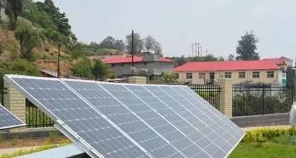 涵蓋大中小學數十所 光伏發電走進校園 集環保、發電、裝飾于一體