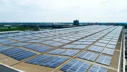 我有100平屋頂，能裝多大容量的光伏電站？