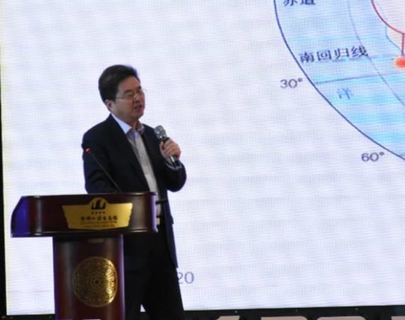 力諾電力隆重舉行“攜手陽光 智享未來” 2017年度力諾電力金牌合伙人戰略峰會