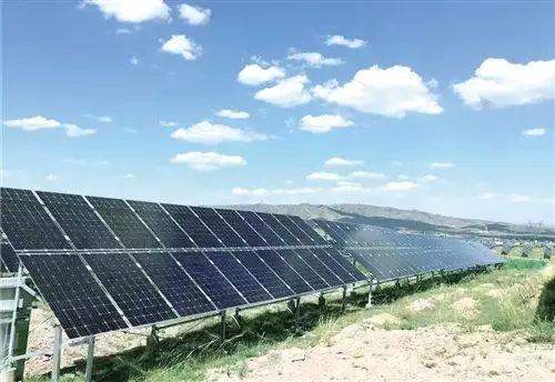 視頻：大同首條柔性薄膜太陽能電池產線順利投產運營