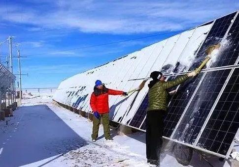 初雪辣么美！你家的光伏電池板還好嗎？