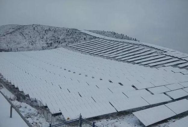 初雪辣么美！你家的光伏電池板還好嗎？