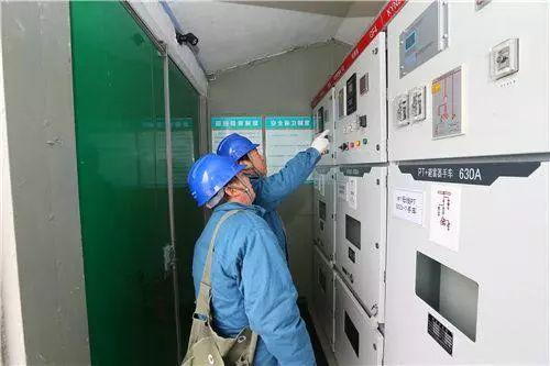 聚焦 | 濟南全球首段光伏高速公路發的電都去哪了？