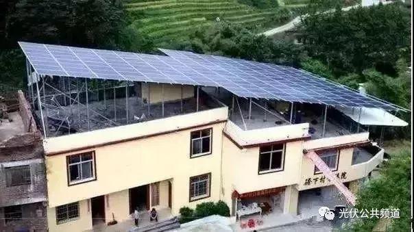 光伏項目違規建設再遭拆除，自家裝光伏電站，怎樣才不算違建？