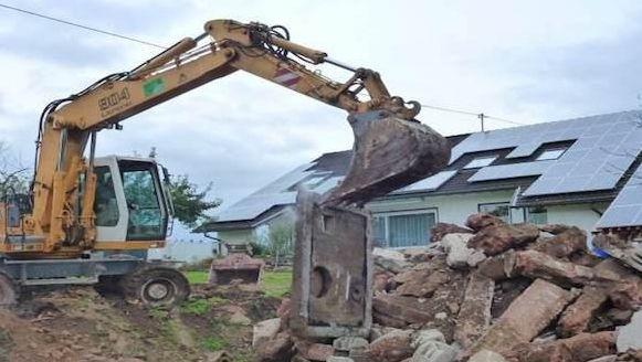 光伏電站遇拆遷 是賠還是賺？