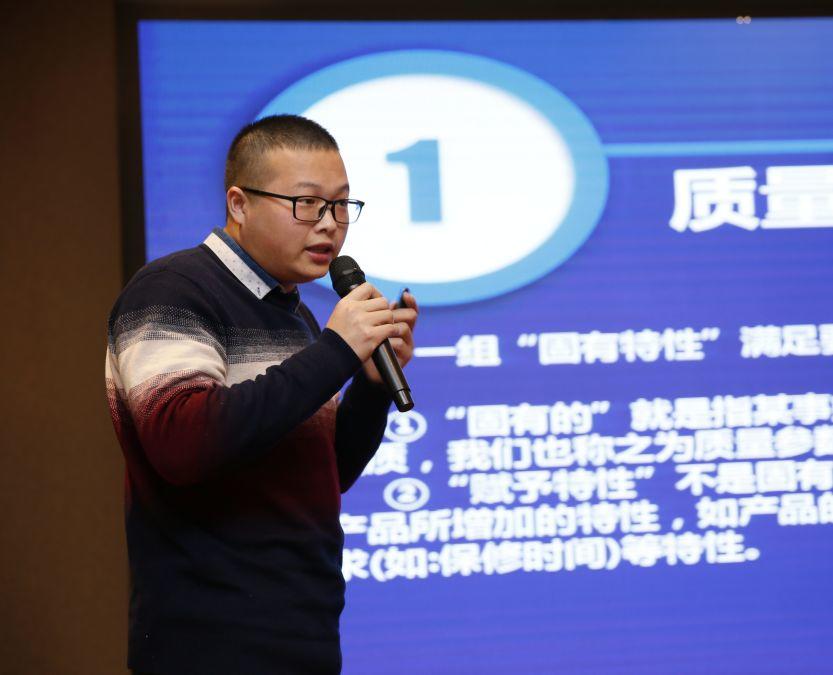 長江三角洲地區2018年光伏經銷商戰略采購洽談會暨第十屆家用光伏系統推廣會在金華成功舉辦