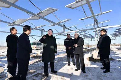 習近平總書記光伏扶貧的決心：1次下光伏車間2次進光伏園區2次看光伏扶貧電站！