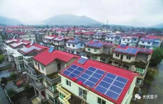 多地光伏電站發(fā)電量爆表！兩招輕松讓你家的光伏電站發(fā)電量超過鄰居！（附識別靠譜安裝商的方法！）