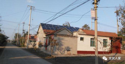 我家光伏和鄰家一樣為什么總是發(fā)電量比鄰家低？